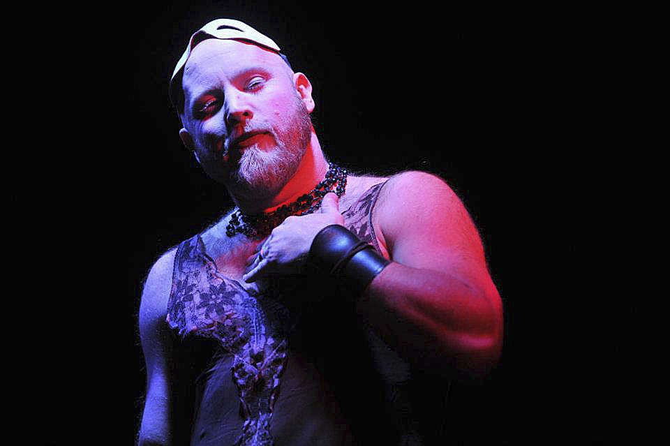 PRINCESSIN HANS CONVINCING AUTHENTICITY TOUR | cabaret koncert